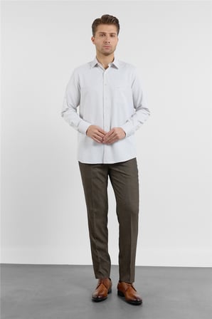 Bej Dokulu Sert Yaka Uzun Kol Cepli Comfort Fit Pamuklu Gömlek 1004255269