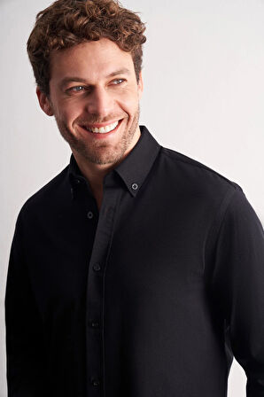 Siyah Düğmeli Yaka Kendinden Desenli Örme Uzun Kol Performans Ürün Slim Fit %100 Pamuk Gömlek 1004255272