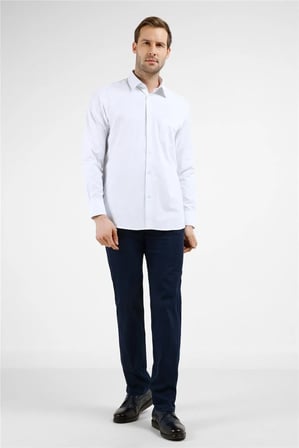 Beyaz - Mavi Çizgili Desen Sert Yaka Uzun Kol Cepli Comfort Fit Pamuklu Gömlek 1004255274
