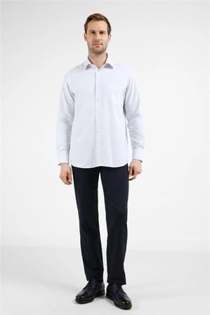 Beyaz-Mavi Çizgili Desen Sert Yaka Uzun Kol Cepli Comfort Fit Pamuklu Gömlek 1004255278