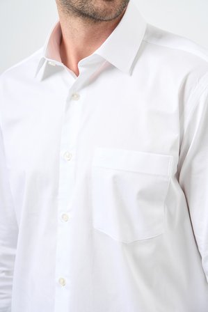 Beyaz Sert Yaka Cepli Comfort Fit Classic Pamuklu Gömlek 1004255323