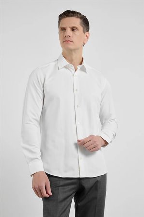 Krem Sert Yaka Uzun Kol Cepsiz Slim Fit Pamuklu Gömlek 1004255913