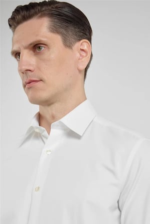 Krem Sert Yaka Uzun Kol Cepsiz Slim Fit Pamuklu Gömlek 1004255913