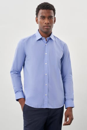 Açık Mavi Uzun Kol Sert Yaka Düz Pamuklu Slim Fit Gömlek 1004260008