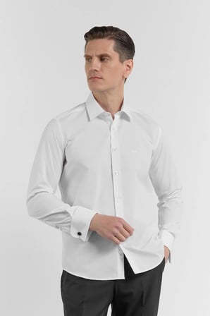 Beyaz Uzun Kol Sert Yaka Düz Pamuklu Slim Fit Gömlek 1004260059