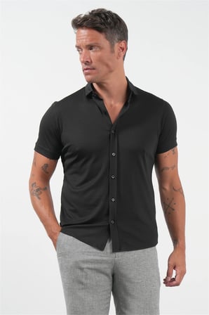 Siyah İtalyan Yaka Kısa Kol Cepsiz Slim Fit Pamuklu Gömlek 1004260158