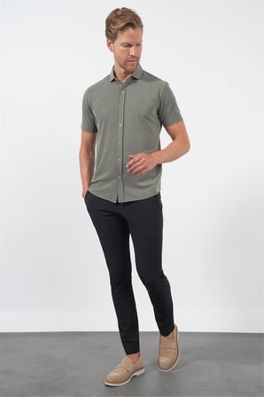 Haki İtalyan Yaka Kısa Kol Cepsiz Slim Fit Esnek Gömlek 1004260159