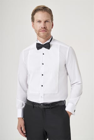 Beyaz Ata Yaka Uzun Kol Cepsiz Slim Fit Pamuklu Damatlık Gömlek 1004260200