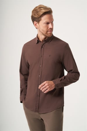 Kahverengi Biritli Yaka Uzun Kol Cepsiz Slim Fit Pamuklu Gömlek 1004260207