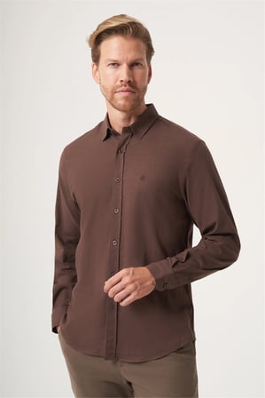 Kahverengi Biritli Yaka Uzun Kol Cepsiz Slim Fit Pamuklu Gömlek 1004260207