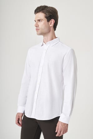 Beyaz Biritli Yaka Uzun Kol Cepsiz Slim Fit Pamuklu Gömlek 1004260207