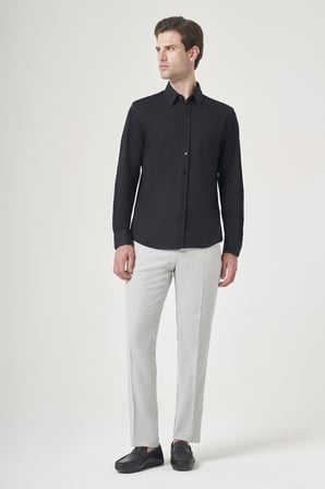 Siyah Tulum Yaka Uzun Kol Cepsiz Örme Slim Fit Pamuklu Gömlek 1004260208