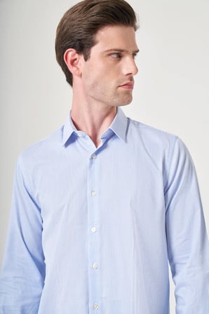 Beyaz-Mavi Sert Yaka Uzun Kol Cepsiz Slim Fit %100 Pamuk Gömlek 1004260209