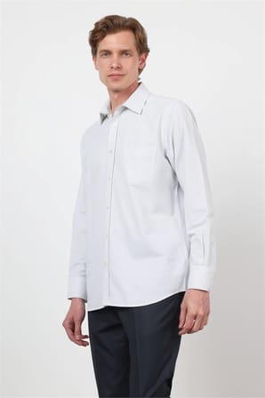 Beyaz - Siyah Sert Yaka Uzun Kol Cepli Comfort Fit Pamuklu Gömlek 1004260222
