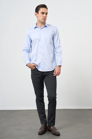 Mavi Sert Yaka Uzun Kol Cepli Comfort Fit %100 Pamuk Gömlek 1004260323