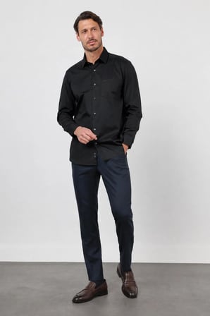 Sert Yaka Uzun Kol Cepli Saten Comfort Fit %100 Pamuk Gömlek 1004260423