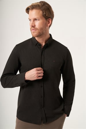 Kahverengi Düğmeli Yaka Dokulu Örme Slim Fit Esnek Gömlek 1004265171