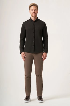 Kahverengi Düğmeli Yaka Dokulu Örme Slim Fit Esnek Gömlek 1004265171
