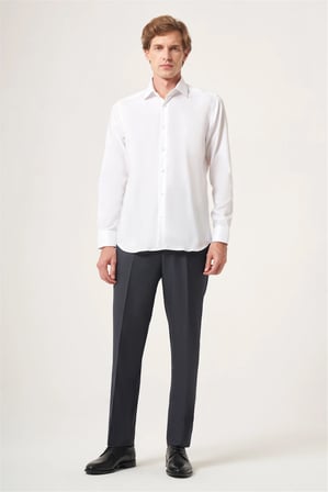 Beyaz İtalyan Yaka Oxford Slim Fit Kolay Ütü Pamuklu Gömlek 1004265270