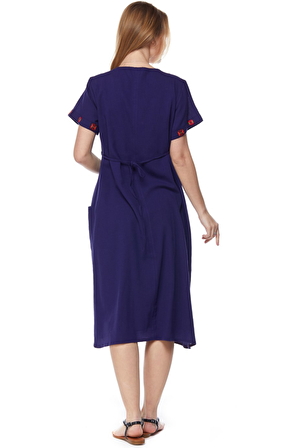 Şile Bezi Mor Kısa Kollu Nakışlı Elbise