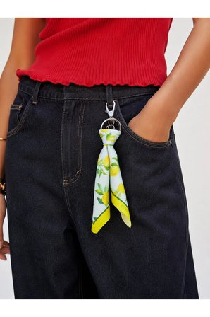 Tarzınıseç Limon Desenli Anahtarlık Charm