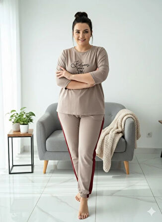 KADIN EŞOFMAN TAKIMI