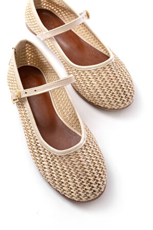 7432 Bej Fileli Toka Detaylı Günlük Kadın Babet 