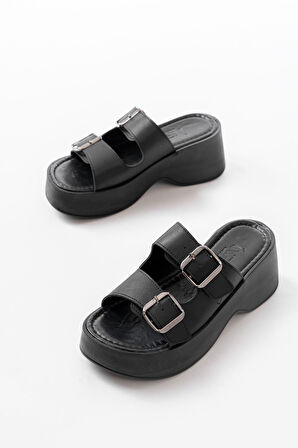 24414-574 Siyah Günlük Tokalı Dolgu Topuk Kadın Terlik  