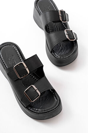 24414-574 Siyah Günlük Tokalı Dolgu Topuk Kadın Terlik  