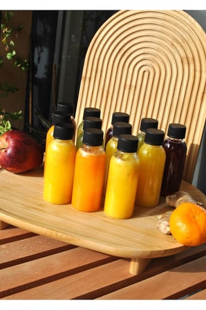 30 Adet 100 ml Gınger Shot Detoks Şişesi Pet Şişe 100 cc Şeffaf Plastik Şişe Detox Şat Siyah Kapaklı