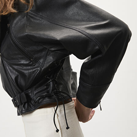 Allayna Siyah Kadın Deri Biker Ceket