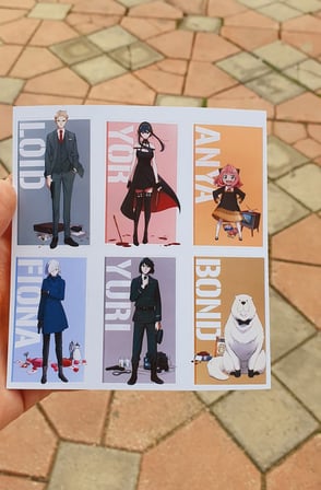 Spy X Family 4 farklı Sticker Seti Parlak Kağıt -Anya - Loid - Yor -Bond - Yuri - Fiona-