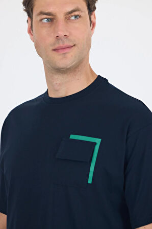 Koyu Lacivert Kısa Kol Bisiklet Yaka Kapaklı Cep Pamuk Casual Oversize Tişört 1011250131