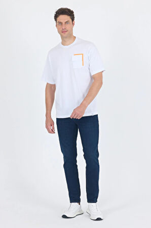 Beyaz Kısa Kol Bisiklet Yaka Kapaklı Cep Pamuk Casual Oversize Tişört 1011250131