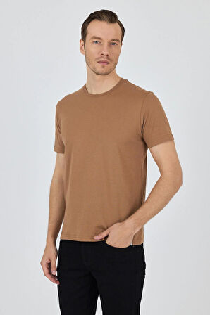 Sütlü Kahverengi Kısa Kol Bisiklet Yaka Cepsiz Pamuk Casual Slim Fit Tişört 1011250158