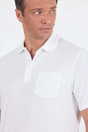 Beyaz Kısa Kol Polo Yaka Cepli Classic Standart Beden Tişört 1011250173