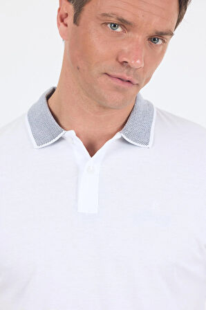 Beyaz Polo Yaka Kısa Kol Cepsiz Slim Fit :%100 Pamuk Tişört 1011250182