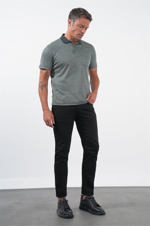 Lacivert-S.Yeşil Kendinden Desenli Polo Yaka Kısa Kol Cepli Comfort Fit Pamuklu Tişört 1011260152
