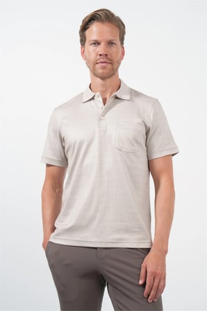 Bej-Beyaz Kendinden Desenli Polo Yaka Kısa Kol Cepli Comfort Fit Pamuklu Tişört 1011260152