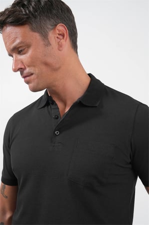 Siyah Polo Yaka Kısa Kol Cepli Comfort Fit Pamuklu Tişört 1011260155