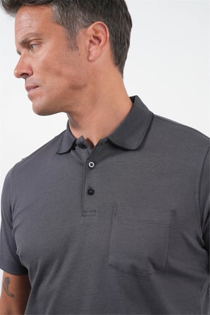 Siyah Polo Yaka Kısa Kol Cepli Comfort Fit Pamuklu Tişört 1011260157