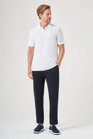 Beyaz Polo Yaka Kısa Kol Cepsiz Comfort Fit %100 Pamuk Tişört 1011260162