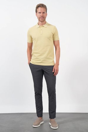 Sarı Polo Yaka Pike Kısa Kol Slim Fit Pamuklu Hediye Kutulu Tişört 1011260169