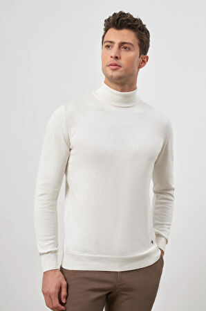 Açık Krem Uzun Kol Düz Örme Tam Balıkçı Yaka Classic Comfort Fit Triko 1012245004