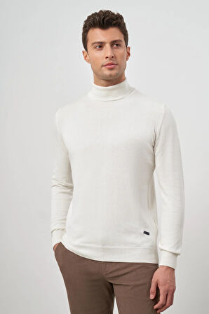 Açık Krem Uzun Kol Düz Örme Tam Balıkçı Yaka Classic Comfort Fit Triko 1012245004