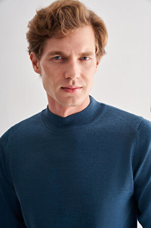 Koyu Mavi Yarım Balıkçı Yaka Cepsiz Comfort Fit Classic Pamuklu Triko Kazak 1012255001