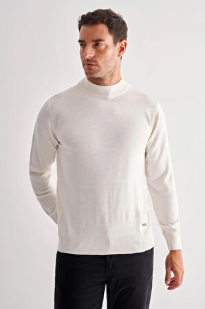 Açık Krem Yarım Balıkçı Yaka Cepsiz Comfort Fit Classic Pamuklu Triko Kazak 1012255001