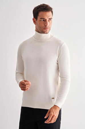 Açık Krem Balıkçı Yaka Cepsiz Comfort Fit Classic Pamuklu Triko Kazak 1012255004