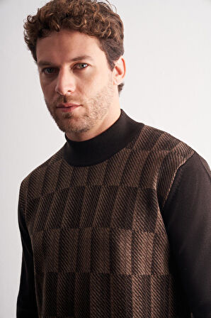 Koyu Kahverengi Yarım Balıkçı Yaka Uzun Kol Cepsiz Comfort Fit Pamuklu Triko Kazak 1012255212