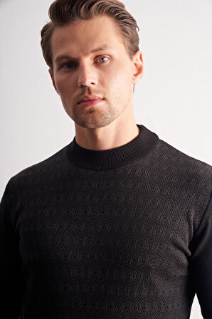 Siyah Yarım Balıkçı Yaka Uzun Kol Cepsiz Comfort Fit Pamuklu Triko Kazak 1012255219